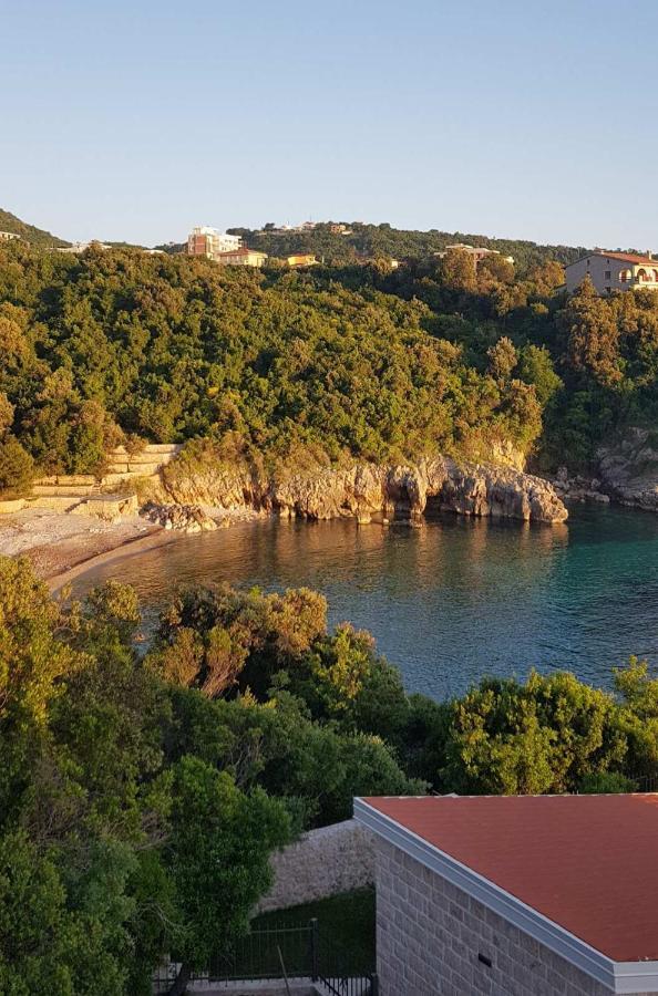 Villa Persik Utjeha Esterno foto