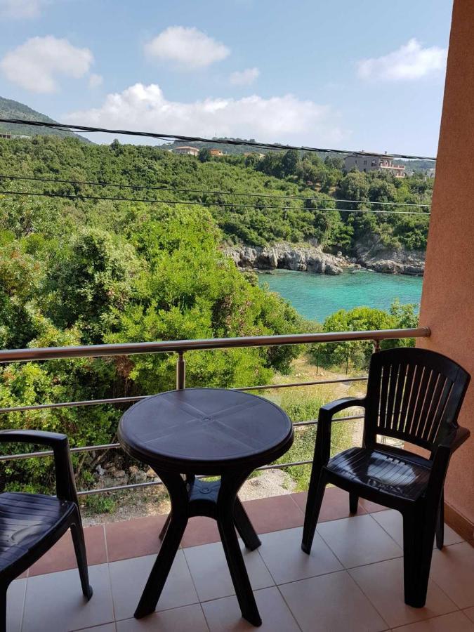 Villa Persik Utjeha Esterno foto