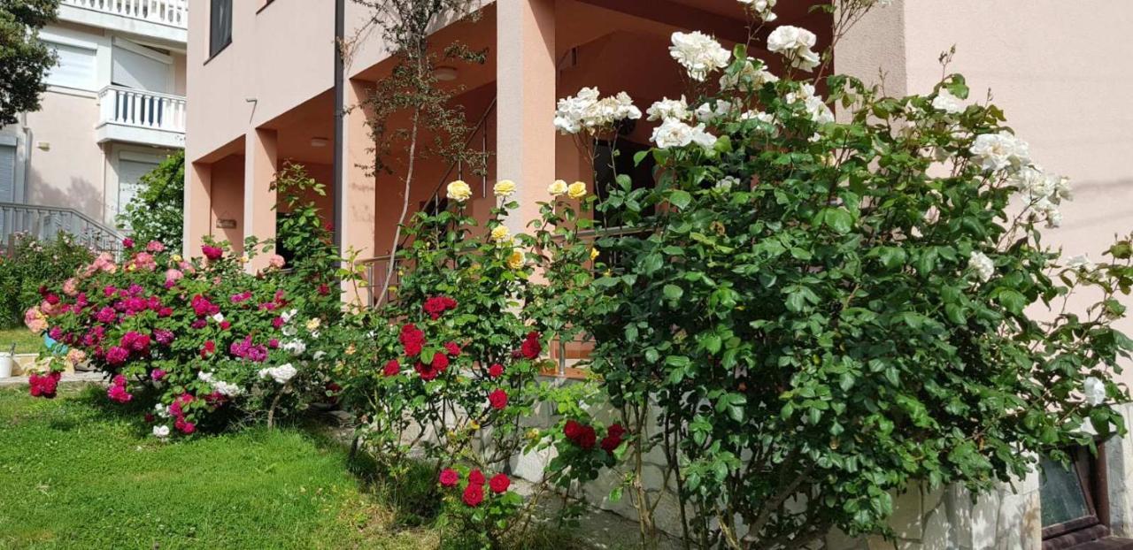 Villa Persik Utjeha Esterno foto