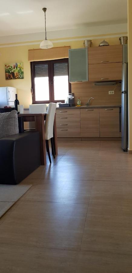 Villa Persik Utjeha Esterno foto