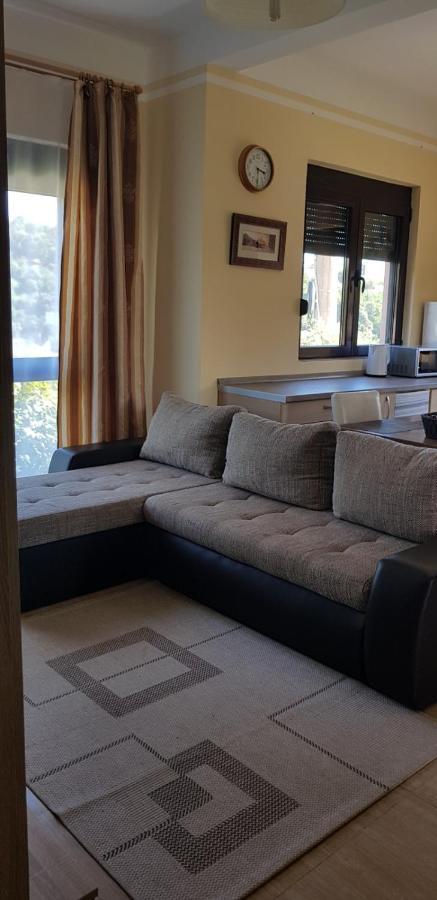 Villa Persik Utjeha Esterno foto